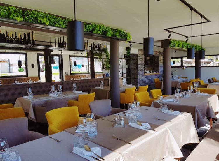 بودْسْتغانا Hotel Bozikovina 3 المظهر الخارجي الصورة